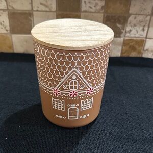 Gingerbread House Candle